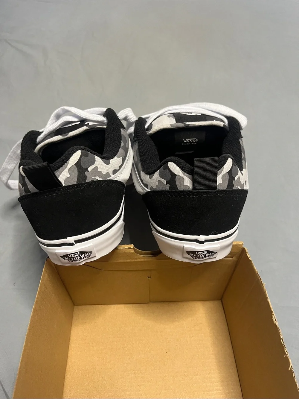 Vans Black & White Camo Knu Skool